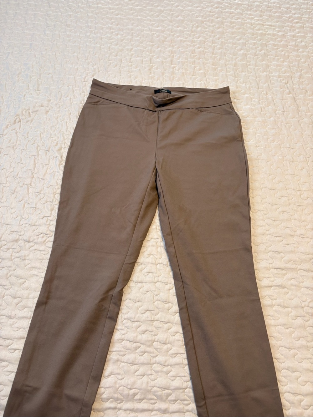 Dalia Straight-Leg Pull-On Pants - Taupe Brown